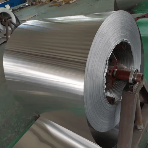 Rola aluminijumske folije za domaćinstvo